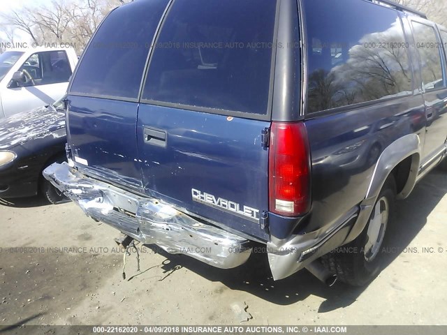 1GNFK16R5XJ523316 - 1999 CHEVROLET SUBURBAN K1500 BLUE photo 6