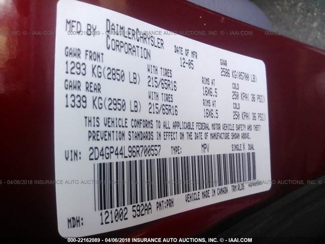 2D4GP44L96R700557 - 2006 DODGE GRAND CARAVAN SXT RED photo 9