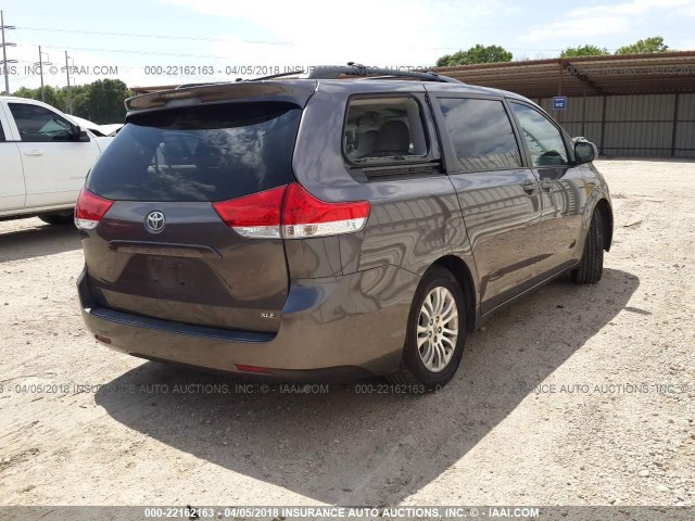 5TDYK3DC5BS039654 - 2011 TOYOTA SIENNA XLE/LIMITED GRAY photo 4