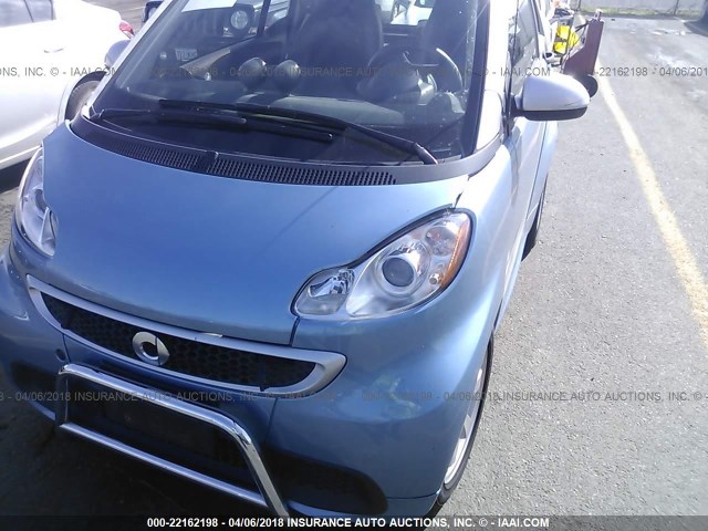 WMEEJ3BA9DK620156 - 2013 SMART FORTWO PURE/PASSION BLUE photo 6