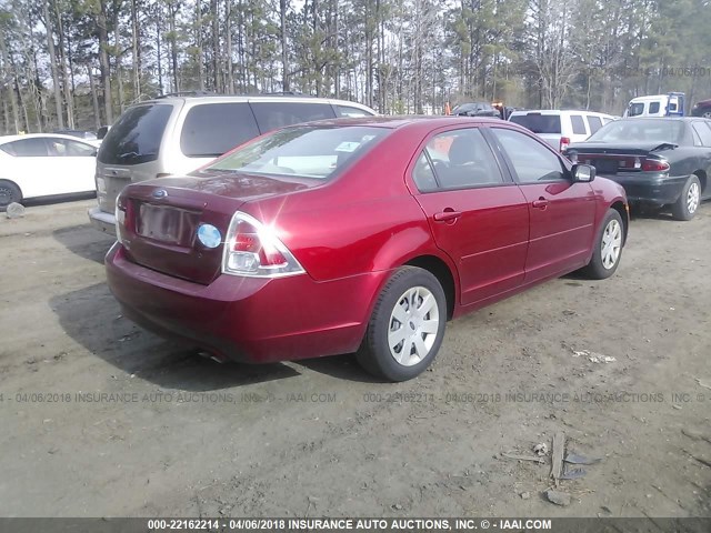 3FAFP06Z16R198047 - 2006 FORD FUSION S RED photo 4