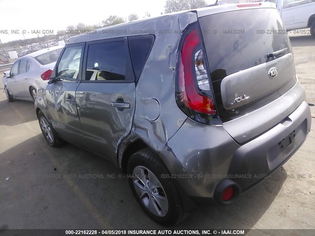 KNDJN2A25G7303732 - 2016 KIA SOUL GRAY photo 3