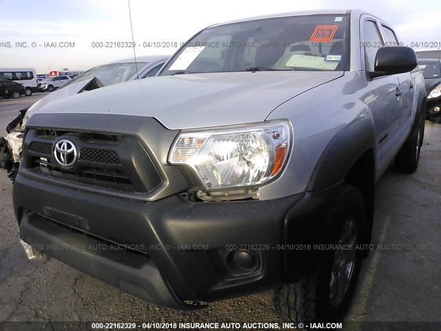 5TFJU4GN9DX047350 - 2013 TOYOTA TACOMA DOUBLE CAB PRERUNNER SILVER photo 2