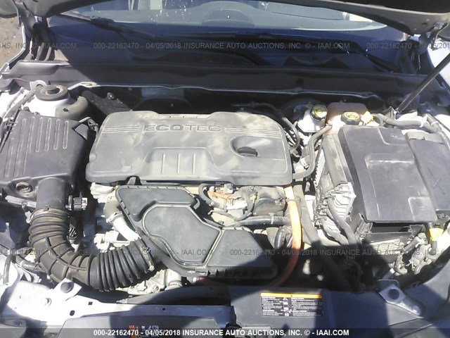 1G11D5RR4DF121424 - 2013 CHEVROLET MALIBU 1LT SILVER photo 10