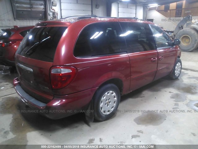 2C4GP44302R568599 - 2002 CHRYSLER TOWN & COUNTRY LX RED photo 4