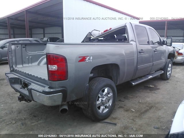 1GC1KXC88DF181571 - 2013 CHEVROLET SILVERADO K2500 HEAVY DUTY LT GRAY photo 4