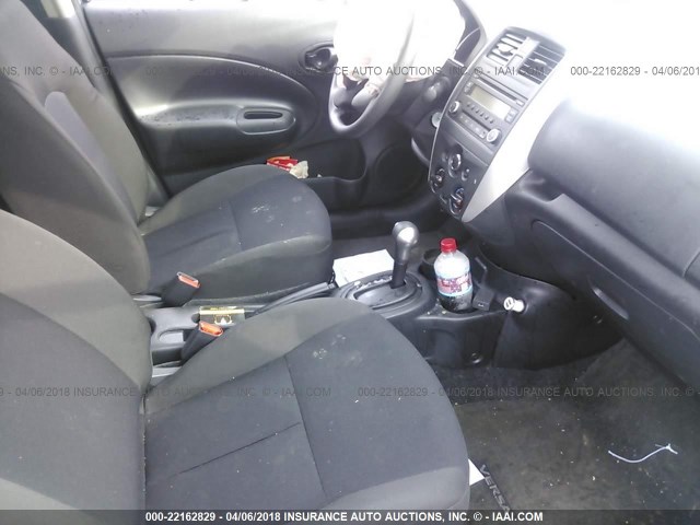 3N1CE2CP5HL373099 - 2017 NISSAN VERSA NOTE S/S PLUS/SV/SL/SR SILVER photo 5