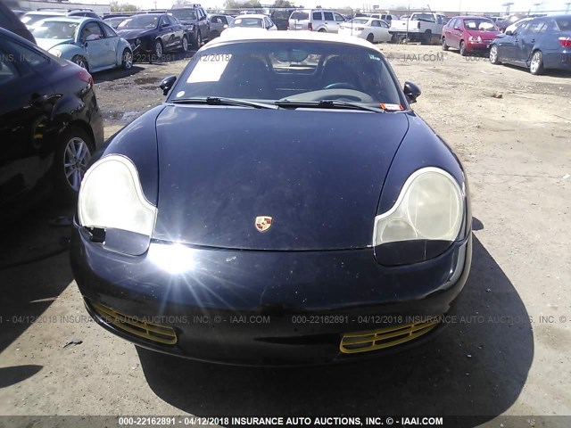 WP0CA29801U621618 - 2001 PORSCHE BOXSTER BLACK photo 6