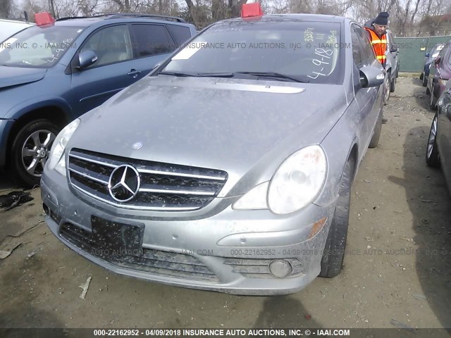 4JGCB6FB3AA102189 - 2010 MERCEDES-BENZ R 350 4MATIC SILVER photo 6