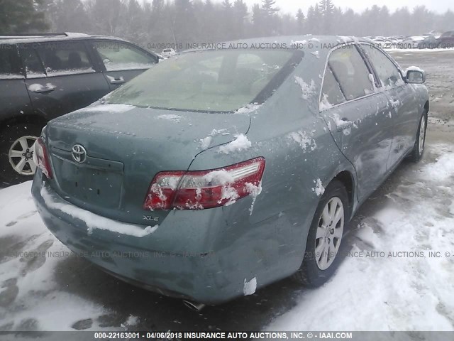 4T1BK46K87U523235 - 2007 TOYOTA CAMRY NEW GENERAT LE/XLE/SE TEAL photo 4