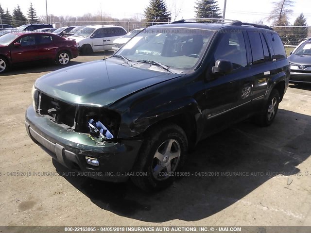 1GNDT13S922428272 - 2002 CHEVROLET TRAILBLAZER  GREEN photo 2