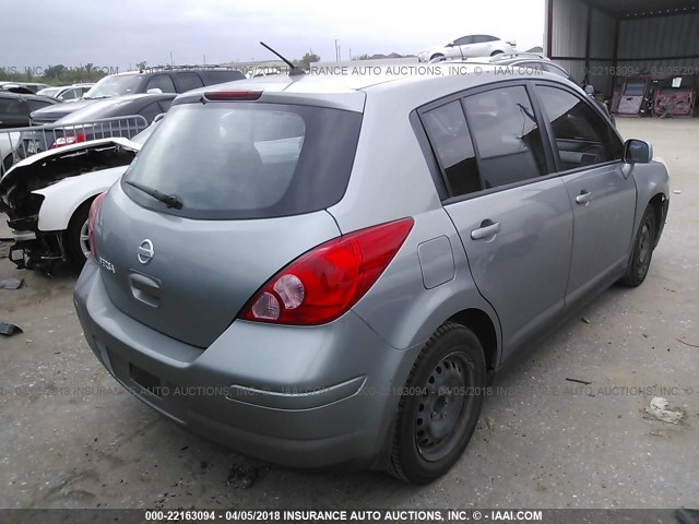 3N1BC13E39L453349 - 2009 NISSAN VERSA S/SL GRAY photo 4