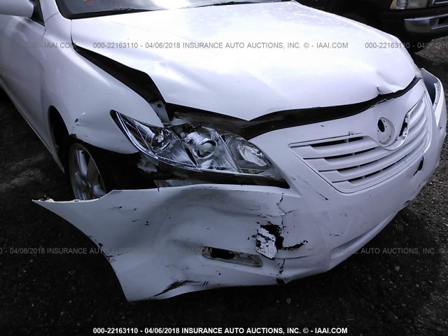 4T1BE46K77U542947 - 2007 TOYOTA CAMRY NEW GENERAT CE/LE/XLE/SE WHITE photo 6