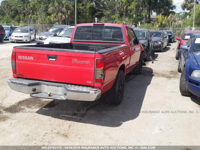 1N6DD26S1YC434378 - 2000 NISSAN FRONTIER KING CAB XE RED photo 4