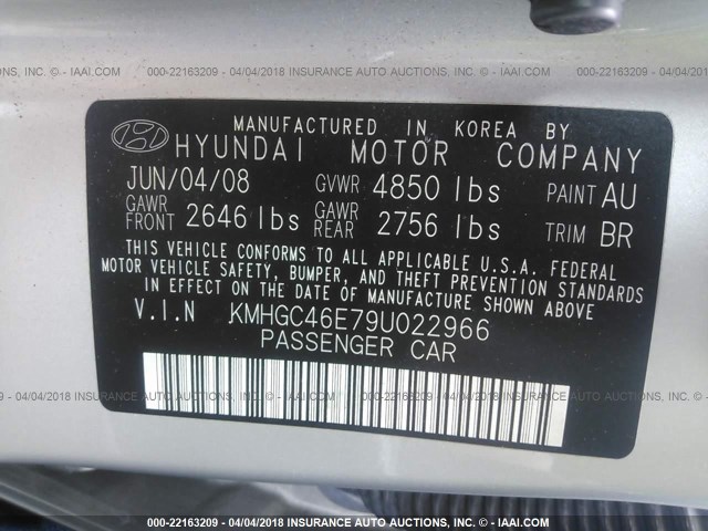 KMHGC46E79U022966 - 2009 HYUNDAI GENESIS 3.8L SILVER photo 9