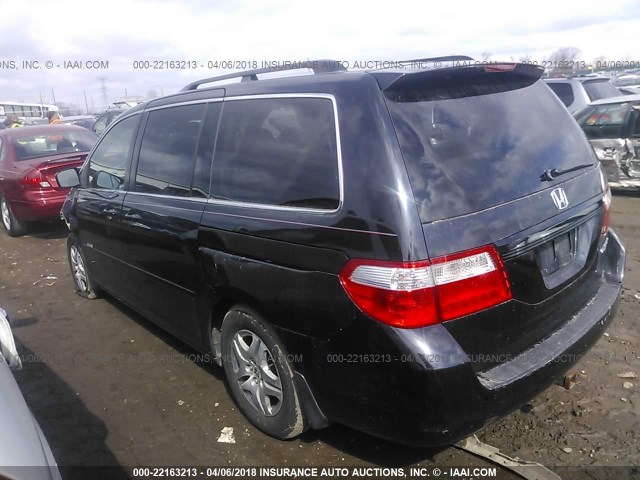 5FNRL38665B112755 - 2005 HONDA ODYSSEY EXL შავი ფოტო 3