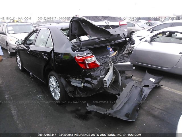 4T1BD1FK5DU077050 - 2013 TOYOTA CAMRY HYBRID/LE/XLE 黑色 照片 3