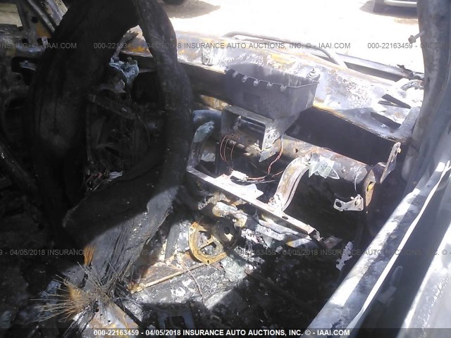 1J8HH48K77C612772 - 2007 JEEP COMMANDER BLACK photo 5