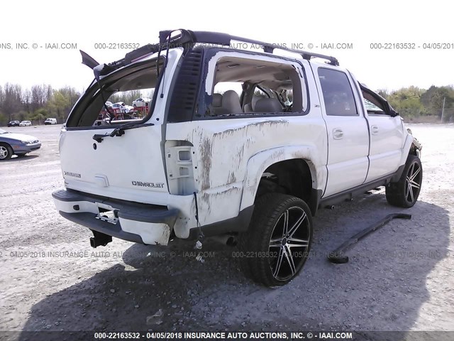 3GNEC16Z55G197461 - 2005 CHEVROLET SUBURBAN C1500 WHITE photo 4