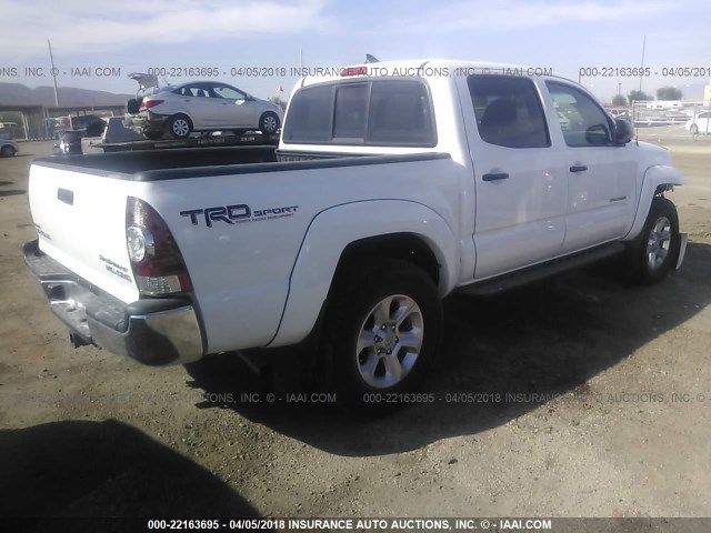 5TFJU4GN6FX072192 - 2015 TOYOTA TACOMA DOUBLE CAB PRERUNNER WHITE photo 4