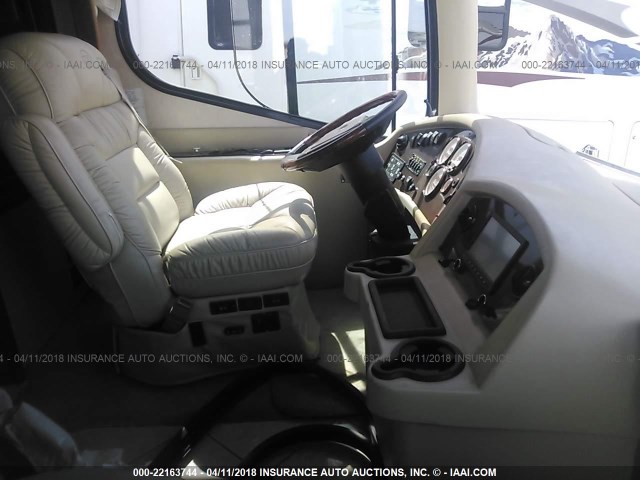 1RF18561151031679 - 2005 ROADMASTER RAIL MONOCOQUE Nieznany zdjęcie 5