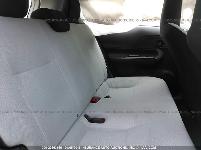 JTDKDTB37F1579402 - 2015 TOYOTA PRIUS C WHITE photo 8