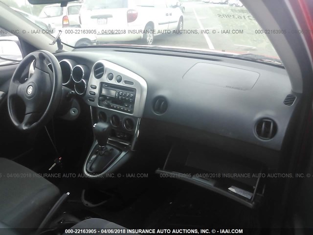 2T1KR32EX3C040346 - 2003 TOYOTA COROLLA MATRIX XR RED photo 5