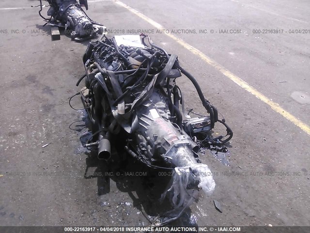 1GCEC19V57Z207328 - 2007 CHEVROLET SILVERADO C1500 CLASSIC BLACK photo 3