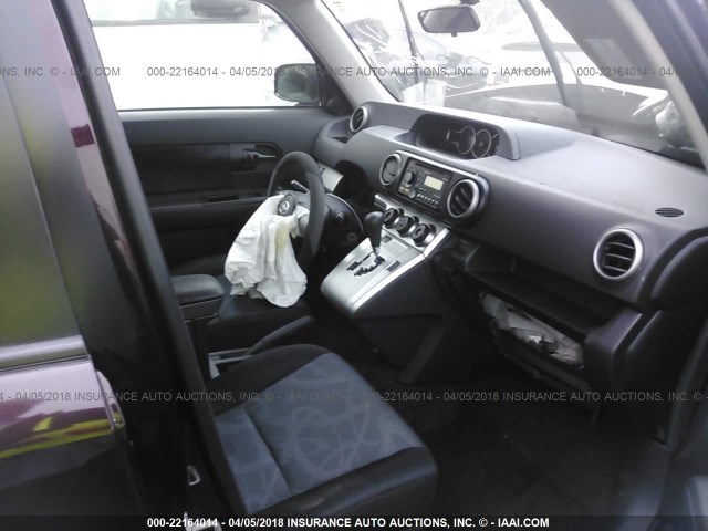 JTLZE4FE0CJ003955 - 2012 TOYOTA SCION XB BURGUNDY photo 5