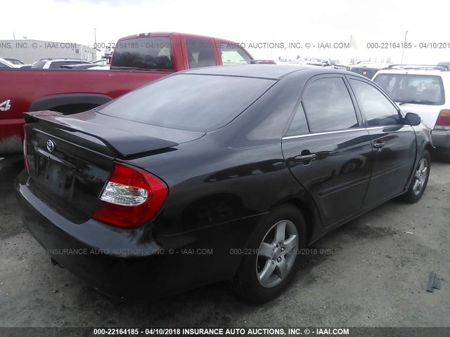 JTDBE32K620008150 - 2002 TOYOTA CAMRY LE/XLE/SE შავი ფოტო 4