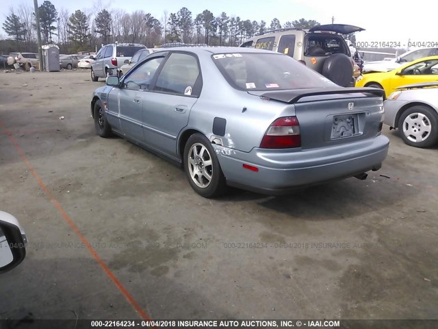 1HGCD5659RA072602 - 1994 HONDA ACCORD EX/EX-R Light Blue photo 3