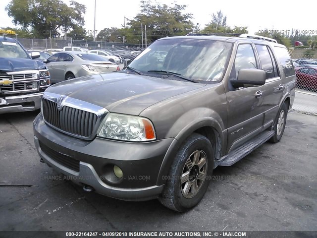 5LMFU28R63LJ15257 - 2003 LINCOLN NAVIGATOR BROWN photo 2