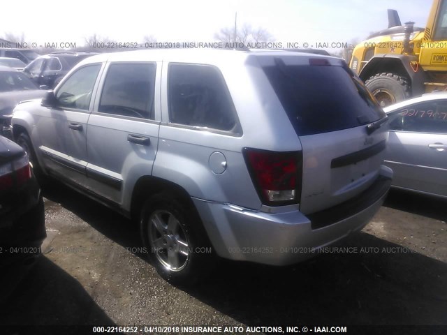 1J4GR48K05C731769 - 2005 JEEP GRAND CHEROKEE LAREDO/COLUMBIA/FREEDOM 银色 照片 3