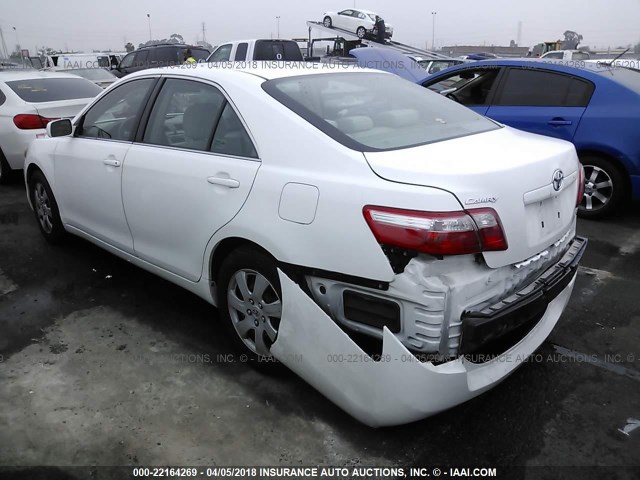 4T4BE46K99R050901 - 2009 TOYOTA CAMRY SE/LE/XLE WHITE photo 3