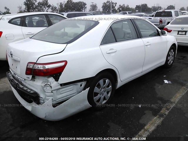 4T4BE46K99R050901 - 2009 TOYOTA CAMRY SE/LE/XLE WHITE photo 4