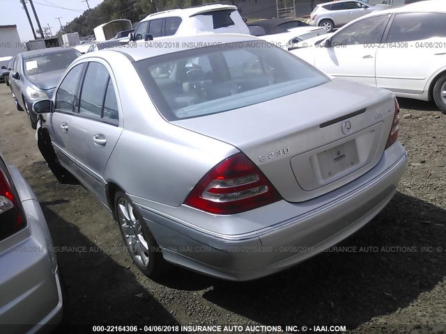 WDBRF40J84F451023 - 2004 MERCEDES-BENZ C 230K SPORT SEDAN SILVER photo 3