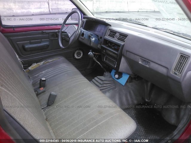 JN6ND11S1GW049552 - 1986 NISSAN D21 SHORT BED RED photo 5