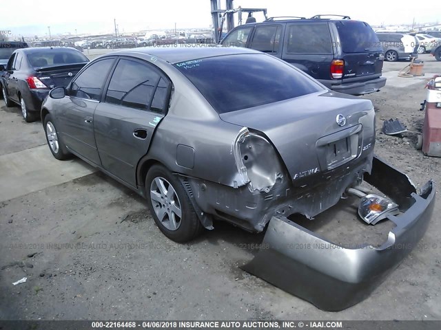 1N4AL11D84C191230 - 2004 NISSAN ALTIMA S/SL TAN photo 3