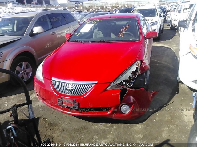 4T1CA38P05U040961 - 2005 TOYOTA CAMRY SOLARA SE/SLE RED photo 2