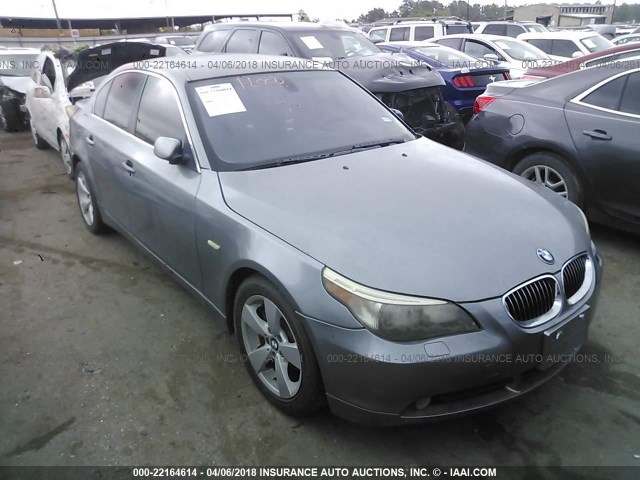 WBANF33506CS36732 - 2006 BMW 525 XI GRAY photo 1