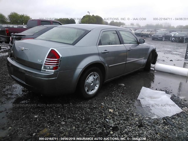 2C3KA53G36H189392 - 2006 CHRYSLER 300 TOURING GRAY photo 4