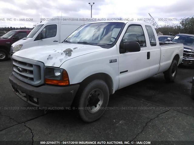 1FTNX20F7XEC96861 - 1999 FORD F250 SUPER DUTY WHITE photo 2