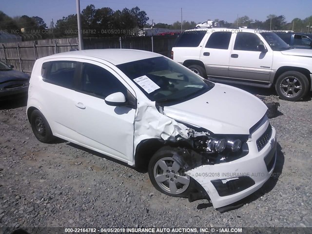 1G1JA6SH9F4187854 - 2015 CHEVROLET SONIC LS 白色 照片 1