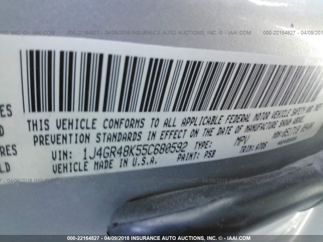 1J4GR48K55C680592 - 2005 JEEP GRAND CHEROKEE LAREDO/COLUMBIA/FREEDOM SILVER photo 9