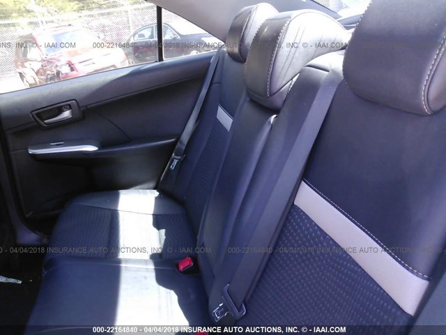 4T1BF1FK4EU809650 - 2014 TOYOTA CAMRY L/SE/LE/XLE 银色 照片 8