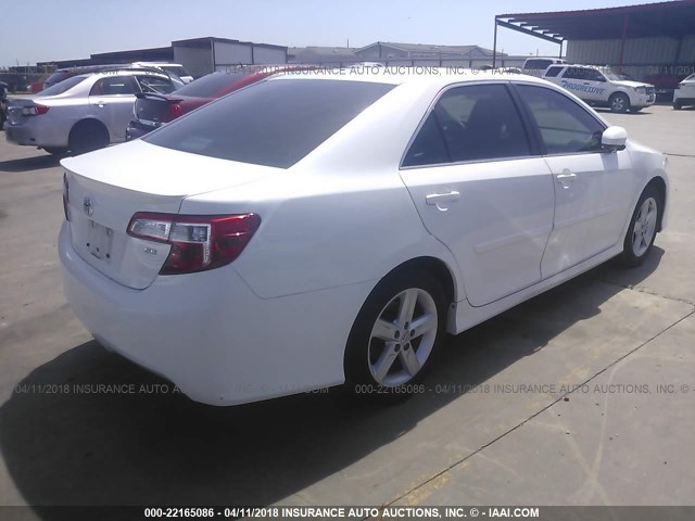 4T1BF1FK8DU697496 - 2013 TOYOTA CAMRY L/SE/LE/XLE WHITE photo 4