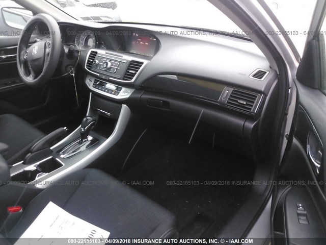 1HGCR2F54DA255074 - 2013 HONDA ACCORD SPORT 银色 照片 5