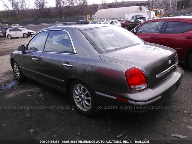 KMHFU45D11A152717 - 2001 HYUNDAI XG 300 GRAY photo 3