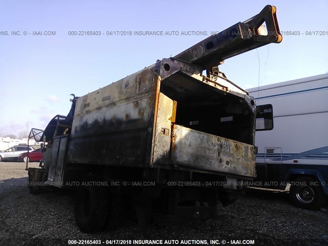 1GDL7H1D0XJ511992 - 1999 GMC C-SERIES C7H042 WHITE photo 3