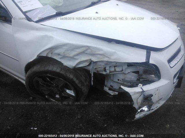 1G1ZB5EB4AF175772 - 2010 CHEVROLET MALIBU LS WHITE photo 6